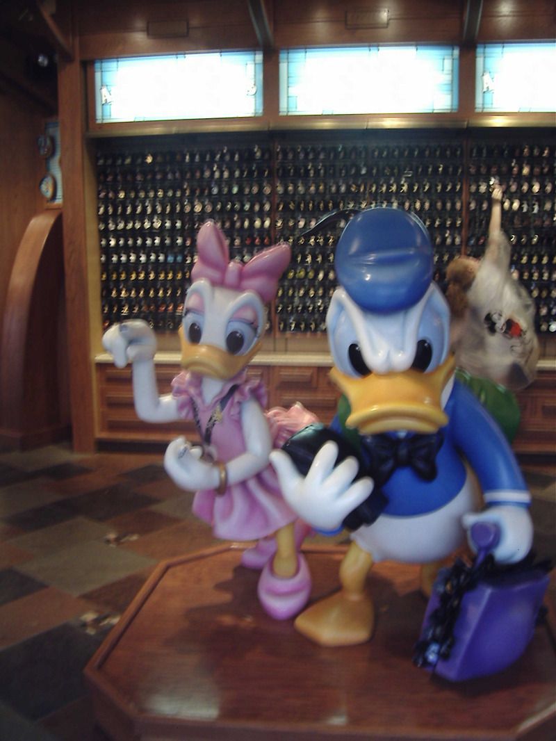 312-DAISY-ET-DONALD.jpg