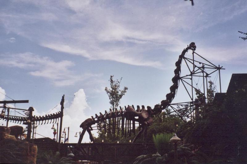 80-DINOLAND.jpg